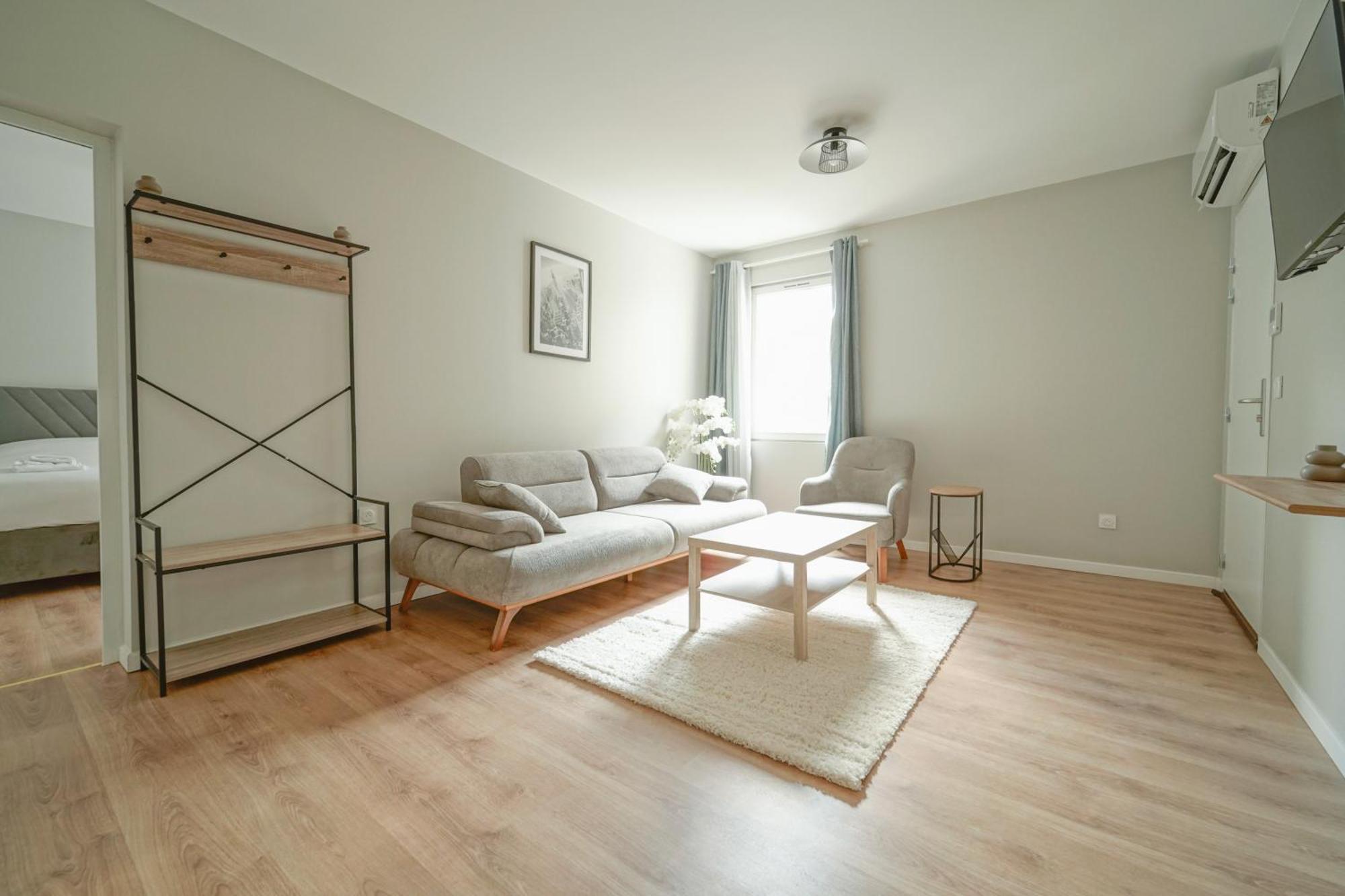Trianon Saint Ouen 호텔 외부 사진