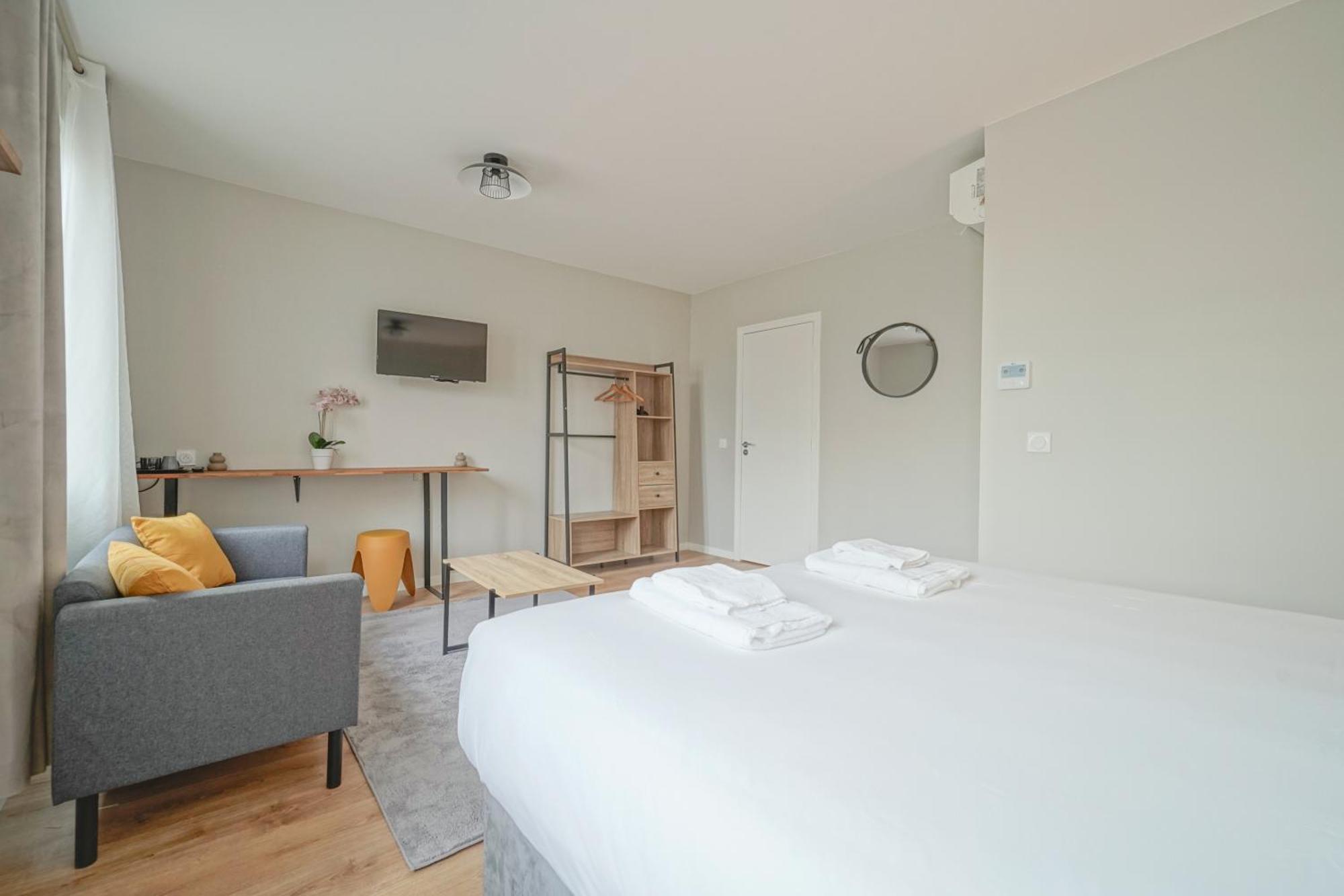 Trianon Saint Ouen 호텔 외부 사진